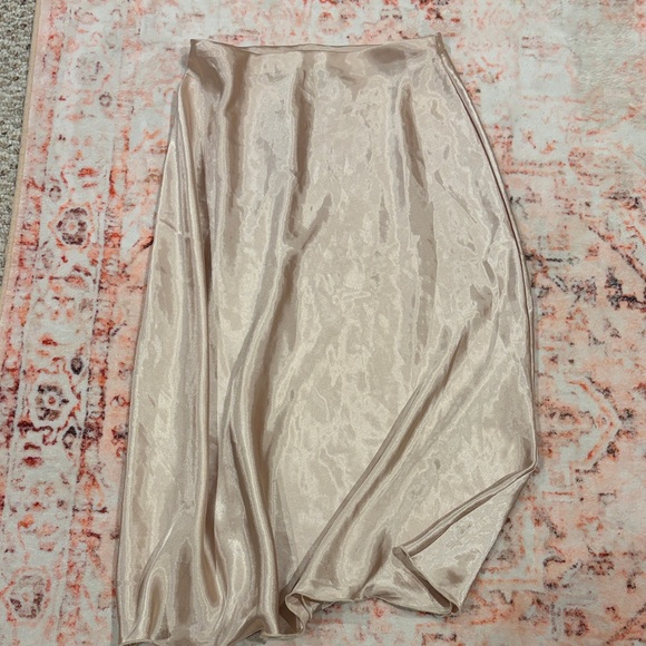 Nicole Miller Dresses & Skirts - nicole miller cream silk skirt